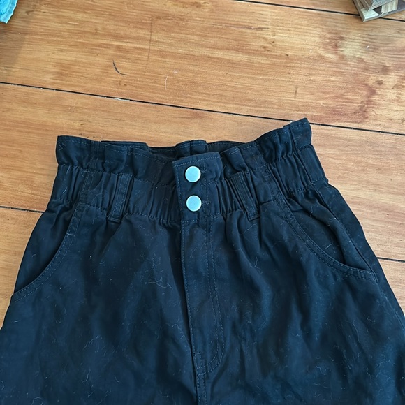 Paperbag Shorts H&M - Picture 2 of 4